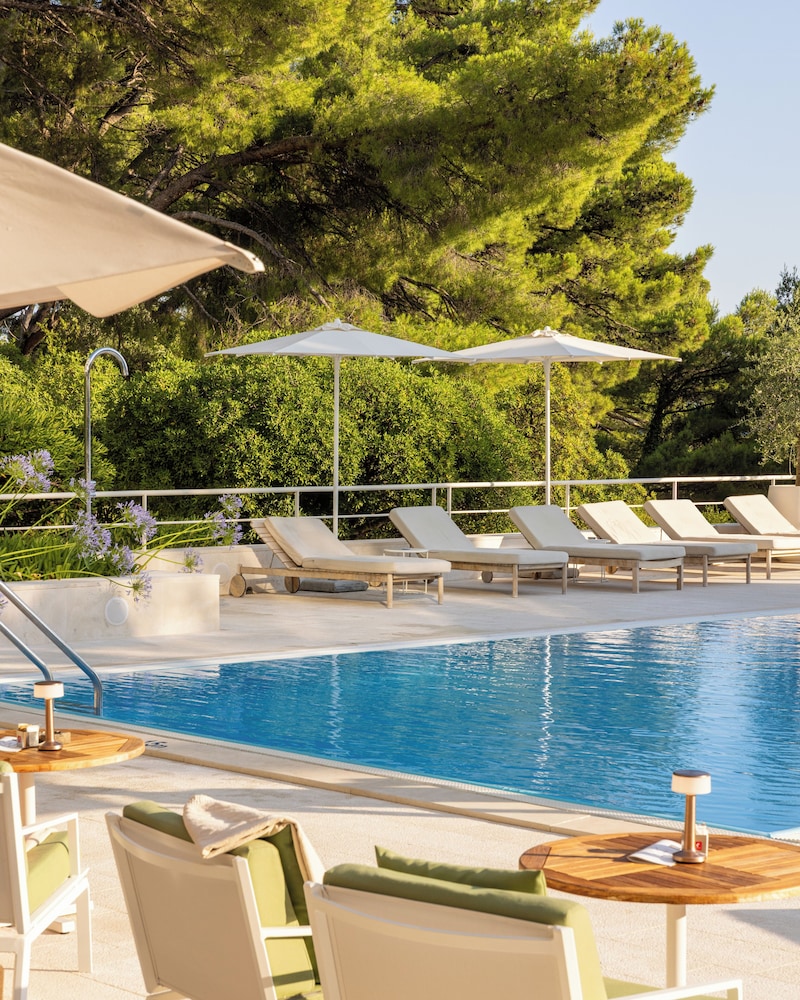 Maestral Adults Exclusive Hotel — Swimming pool in Brela, Split-Dalmatia