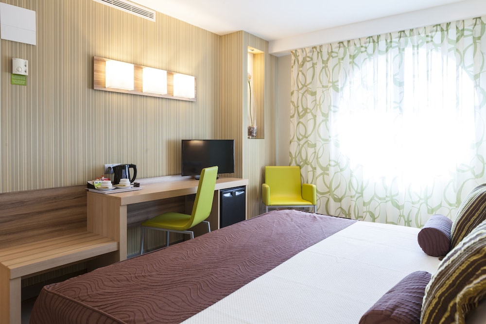 Riviera Beachotel - Recommended for Adults — Hotel rooms in Benidorm, Valencian Community