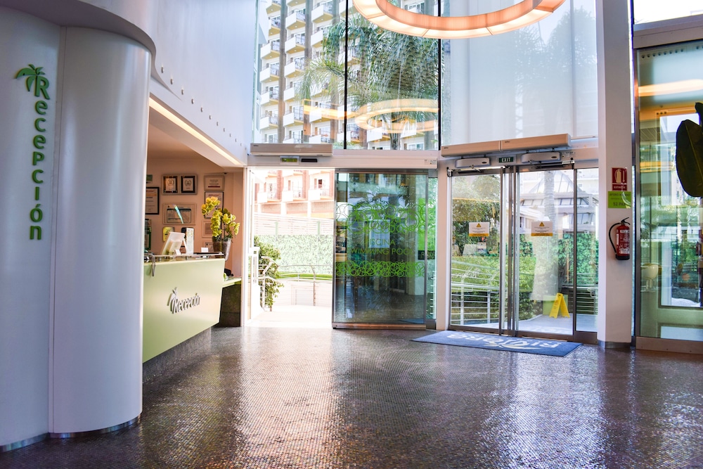 Riviera Beachotel - Recommended for Adults — Hotel building in Benidorm, Valencian Community