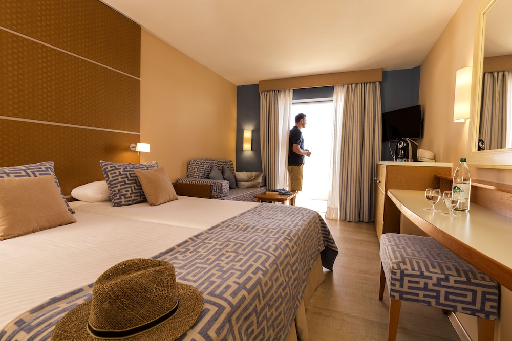ROBINSON ESQUINZO PLAYA - All Inclusive — Hotel rooms in Esquinzo, Canary Islands