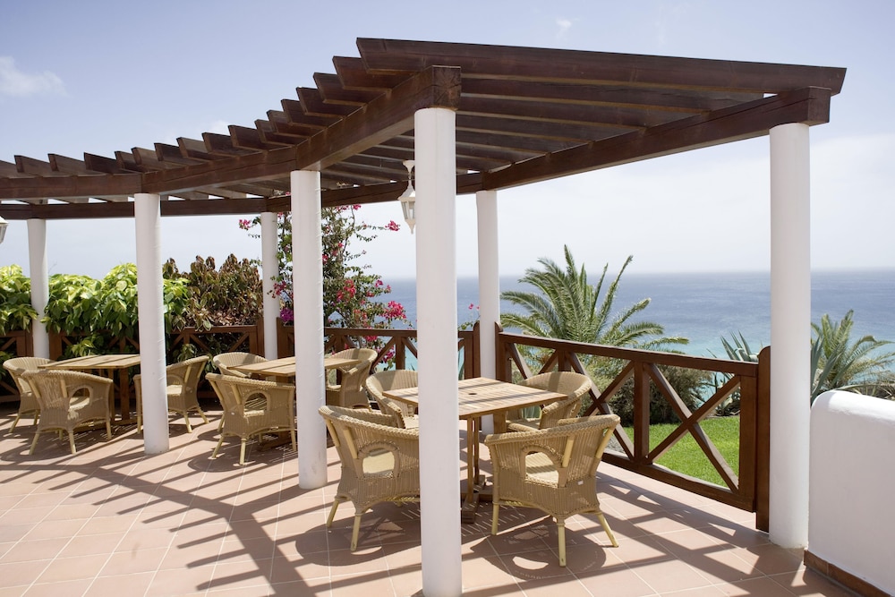 ROBINSON ESQUINZO PLAYA - All Inclusive — Restaurant & bars in Esquinzo, Canary Islands