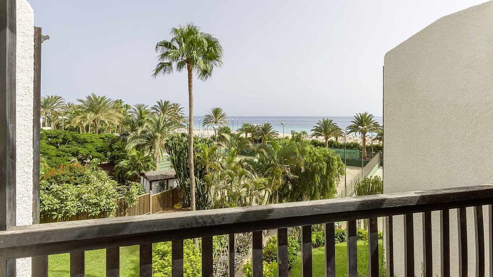 ROBINSON JANDIA PLAYA - Adults only — Beach in Esquinzo, Canary Islands