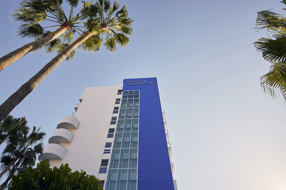 ROBINSON JANDIA PLAYA - Adults only — Hotel building in Esquinzo, Canary Islands
