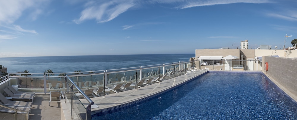 Hotel Rosamar Maritim — Main photo in Lloret de Mar, Catalonia