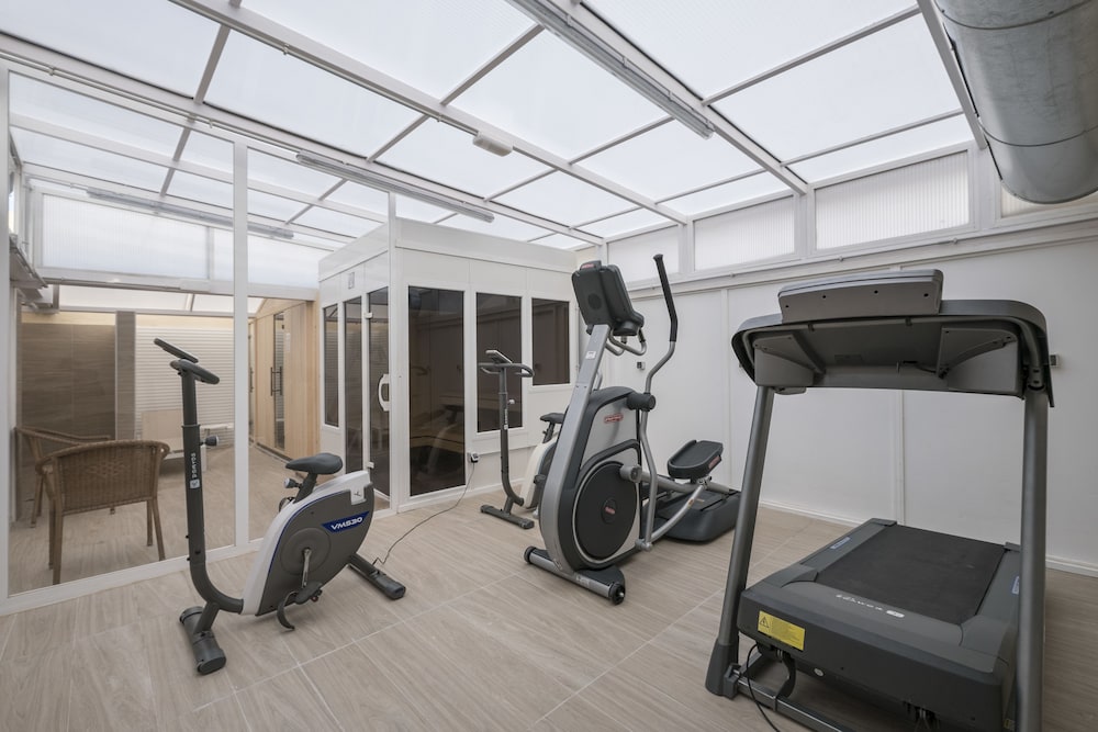 Hotel Rosamar Maritim — Sports & recreation in Lloret de Mar, Catalonia