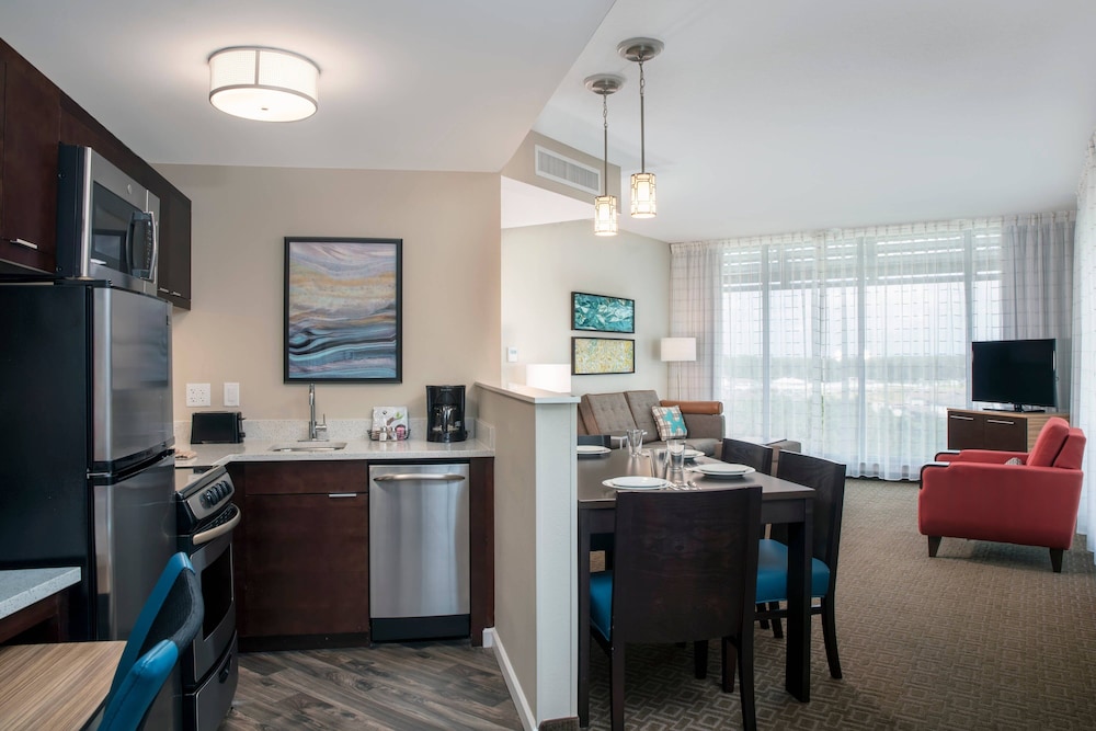TownePlace Suites by Marriott Orlando Theme Parks/Lake Buena Vista — Hotel rooms in Orlando, Florida