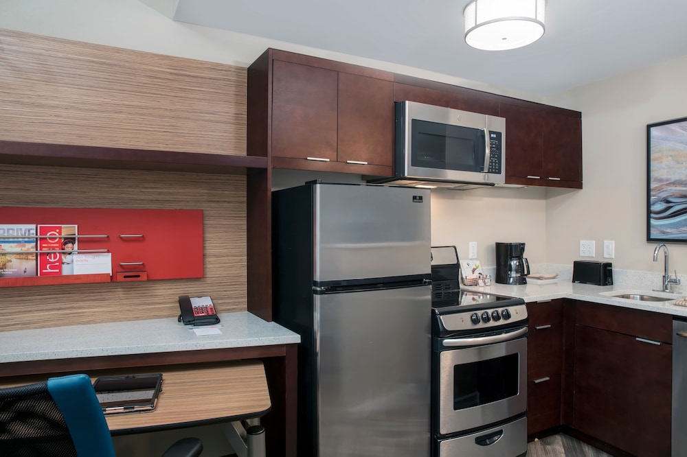 TownePlace Suites by Marriott Orlando Theme Parks/Lake Buena Vista — Hotel rooms in Orlando, Florida