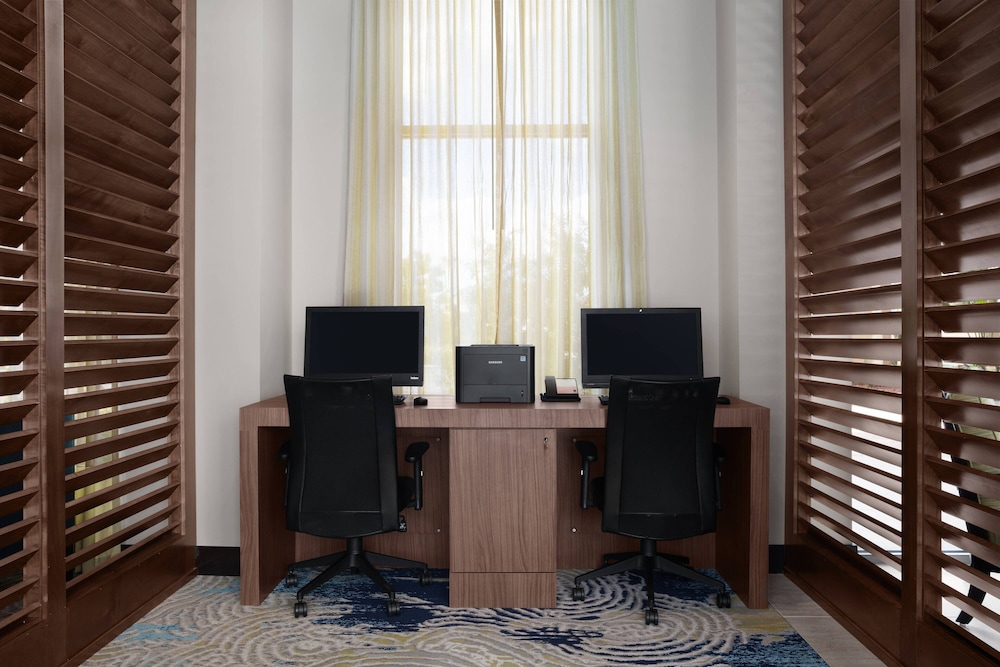 TownePlace Suites by Marriott Orlando Theme Parks/Lake Buena Vista — Hotel rooms in Orlando, Florida