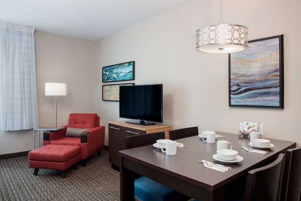 TownePlace Suites by Marriott Orlando Theme Parks/Lake Buena Vista — Hotel rooms in Orlando, Florida
