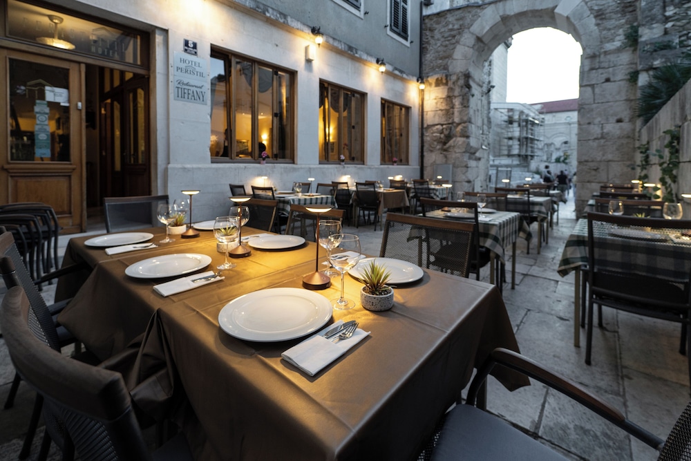 Hotel Peristil — Restaurant & bars in Split, Split-Dalmatia