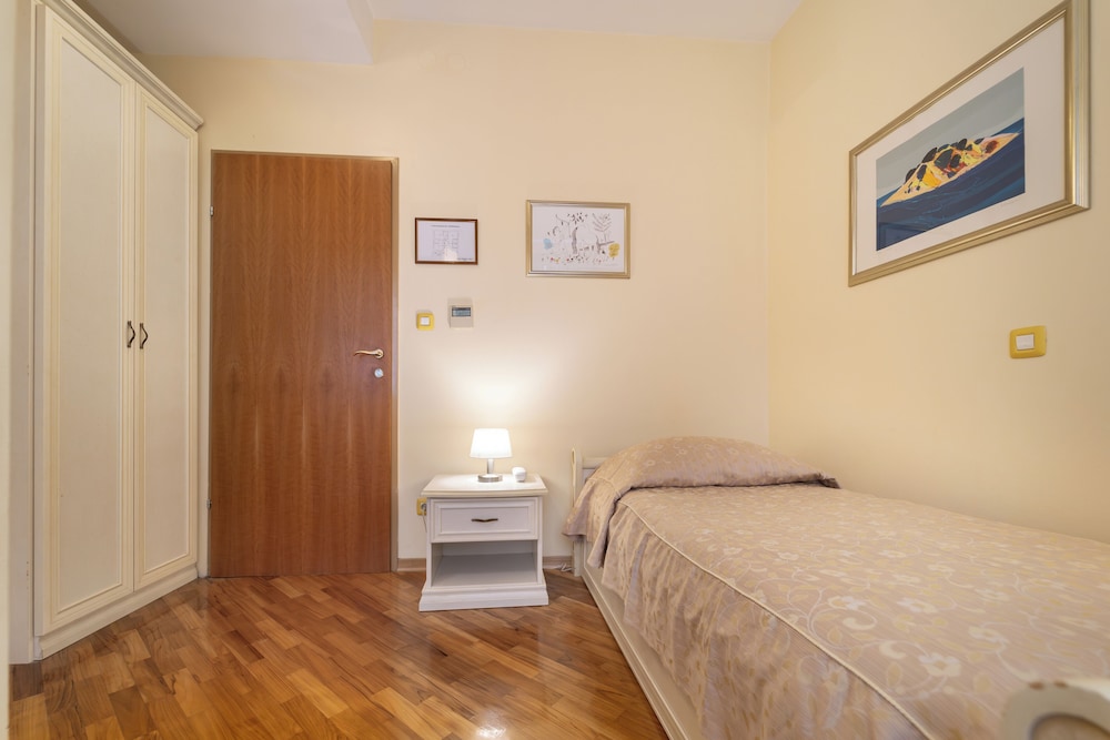 Hotel Peristil — Hotel rooms in Split, Split-Dalmatia
