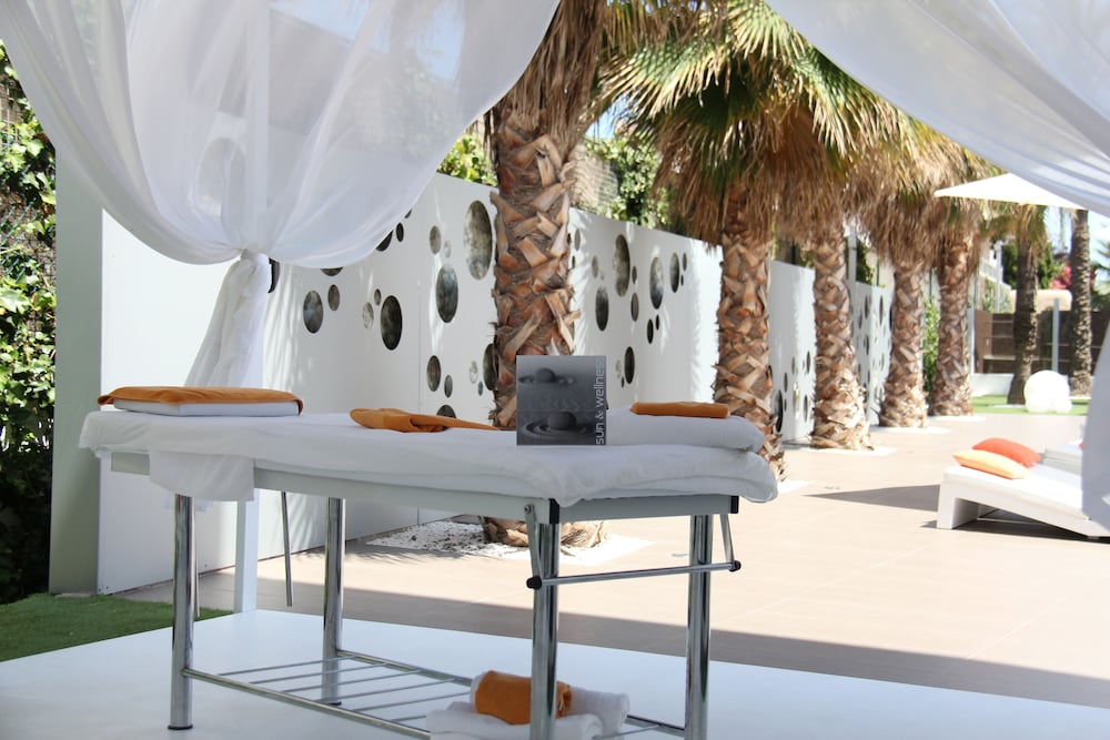 Ibiza Sun Apartments — Spa in Playa d'en Bossa, Balearic Islands