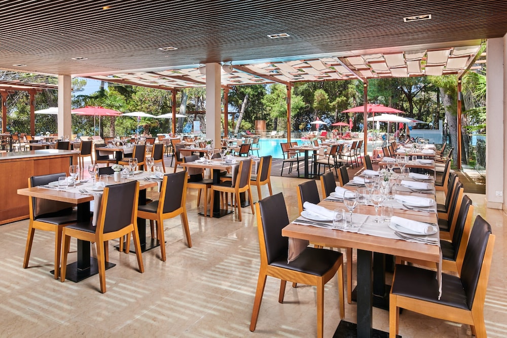 Villa Galijot Plava Laguna — Restaurant & bars in Poreč, Istria