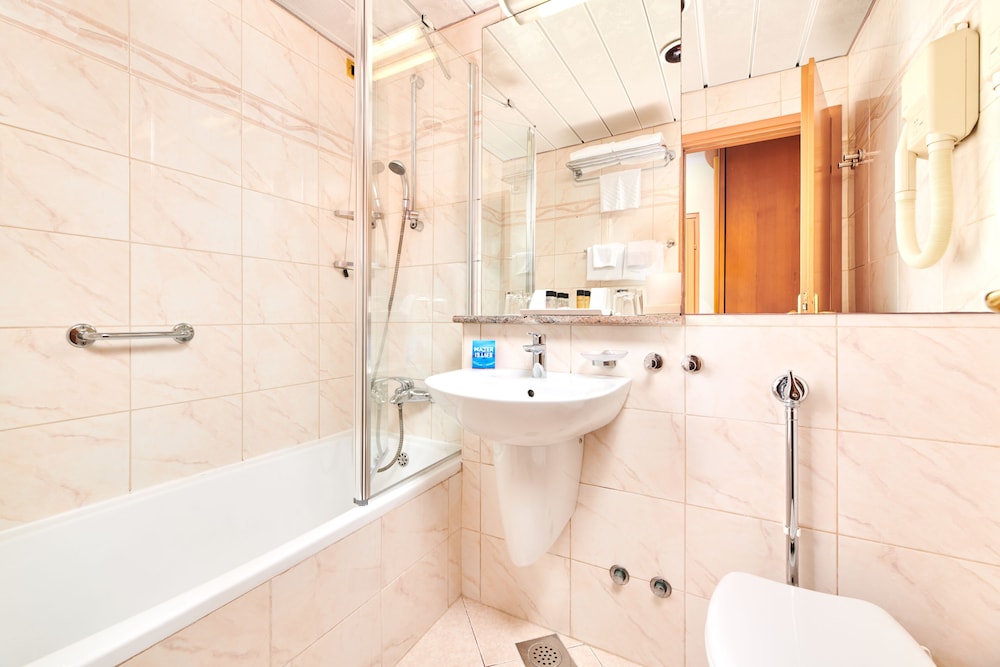 Villa Galijot Plava Laguna — Hotel rooms in Poreč, Istria