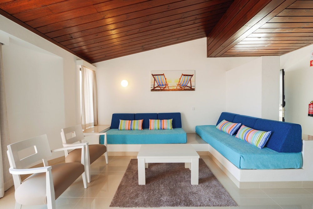3HB Golden Beach — Hotel rooms in Albufeira, Faro