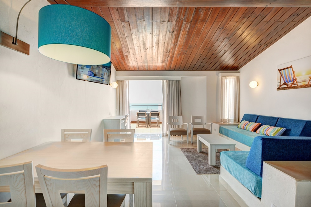 3HB Golden Beach — Hotel rooms in Albufeira, Faro
