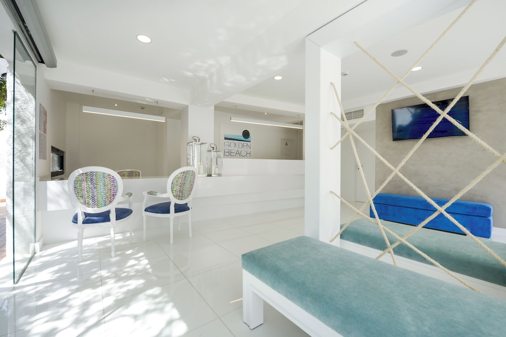 3HB Golden Beach — Hotel building in Albufeira, Faro