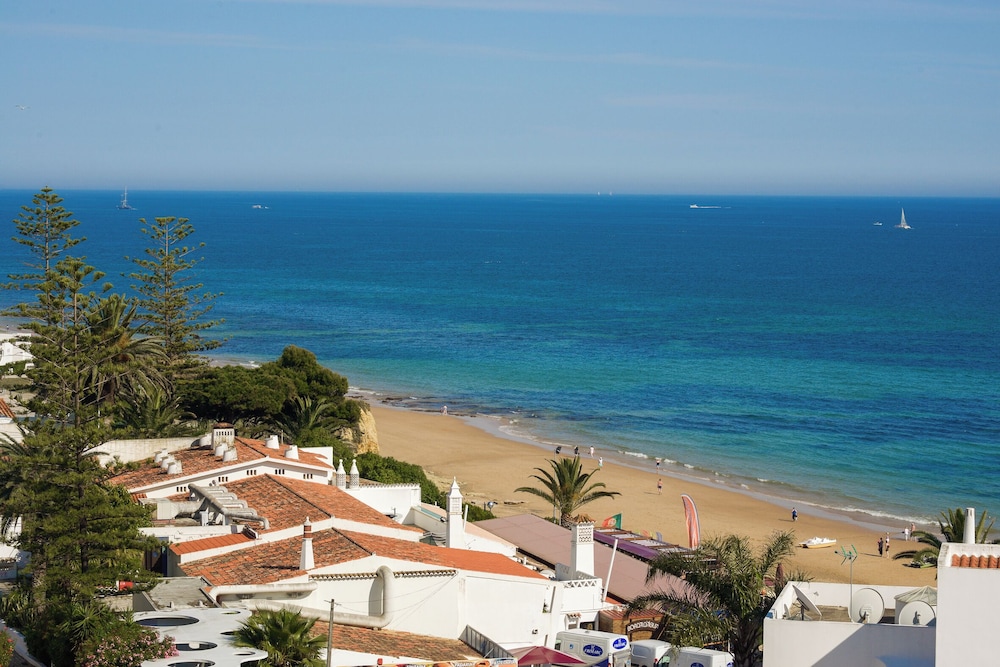 3HB Golden Beach — Beach in Albufeira, Faro