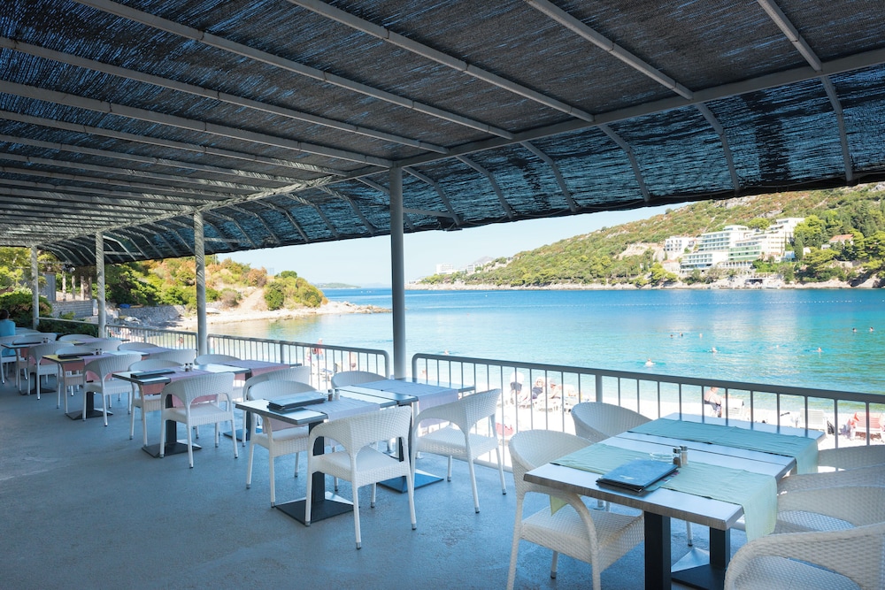 Hotel Vis — Restaurant & bars in Dubrovnik, Dubrovnik-Neretva
