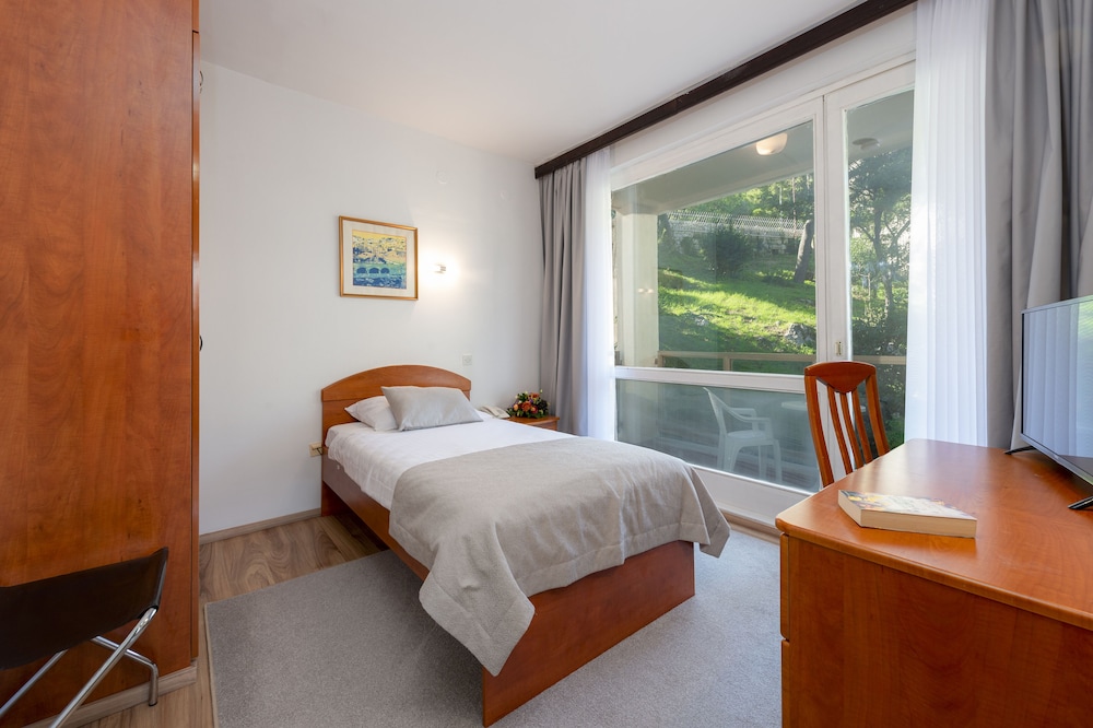 Hotel Vis — Hotel rooms in Dubrovnik, Dubrovnik-Neretva