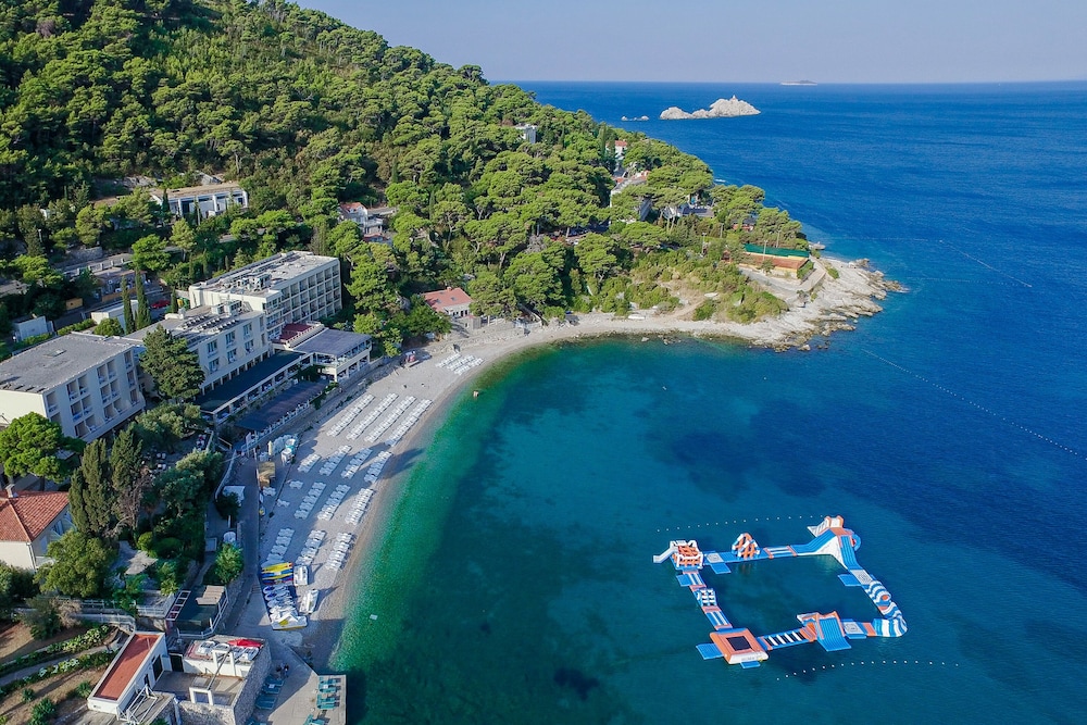 Hotel Vis — Beach in Dubrovnik, Dubrovnik-Neretva