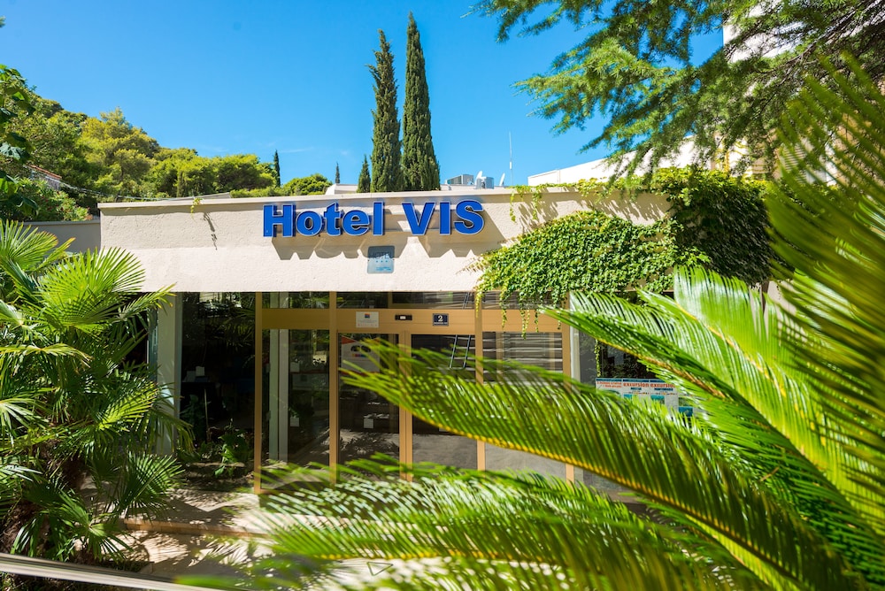 Hotel Vis — Hotel building in Dubrovnik, Dubrovnik-Neretva