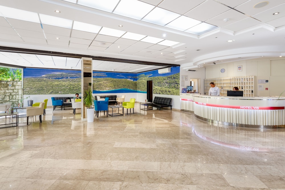 Hotel Vis — Hotel building in Dubrovnik, Dubrovnik-Neretva