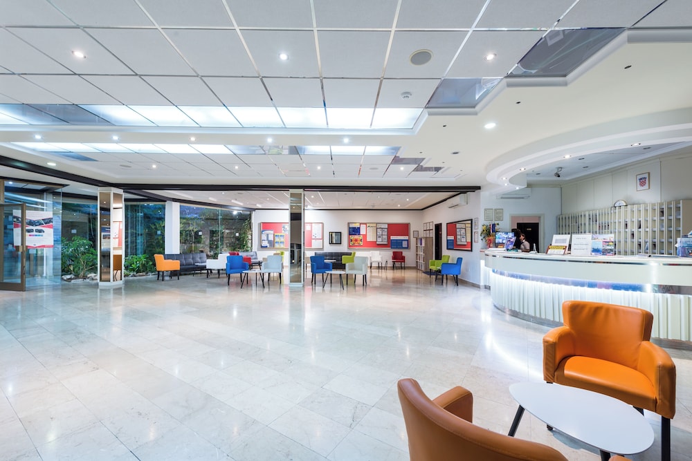 Hotel Vis — Hotel building in Dubrovnik, Dubrovnik-Neretva