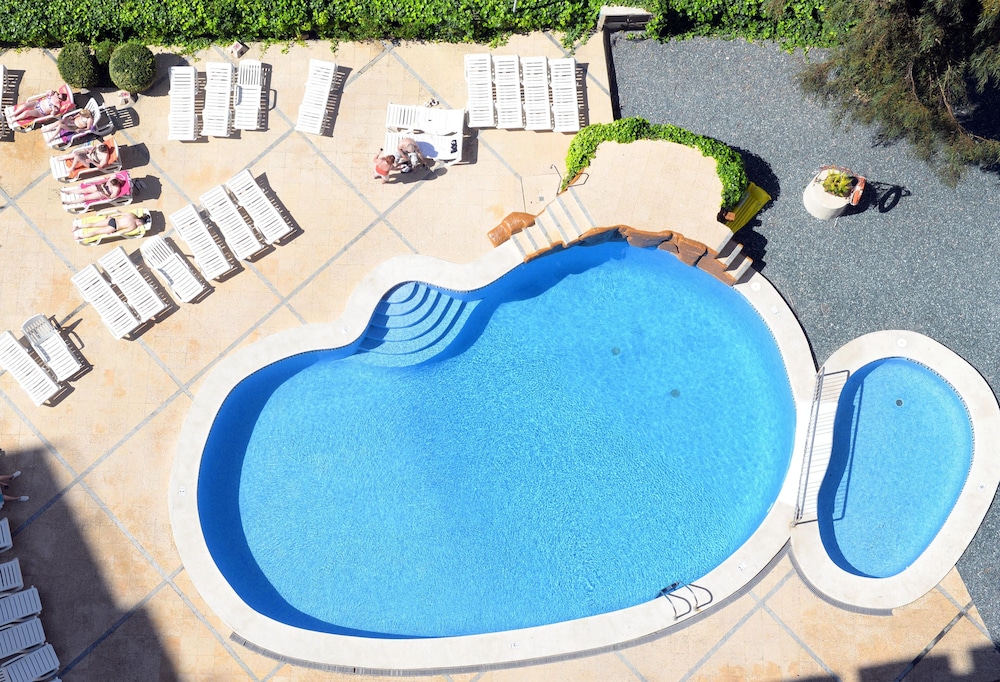 Aparthotel BCL Levante Beach — Swimming pool in Benidorm, Valencian Community