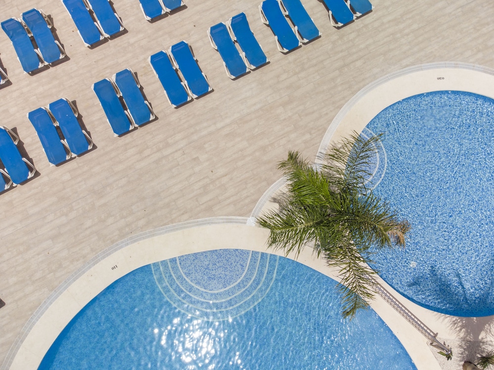 Aparthotel BCL Levante Lux — Swimming pool in Benidorm, Valencian Community