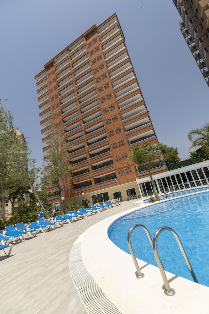Aparthotel BCL Levante Lux — Swimming pool in Benidorm, Valencian Community