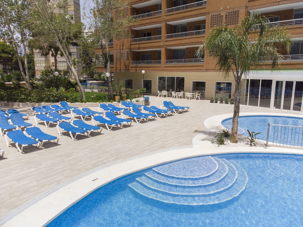 Aparthotel BCL Levante Lux — Swimming pool in Benidorm, Valencian Community
