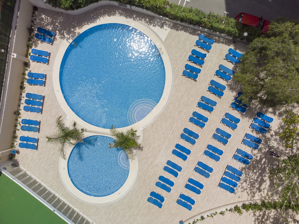 Aparthotel BCL Levante Lux — Main photo in Benidorm, Valencian Community