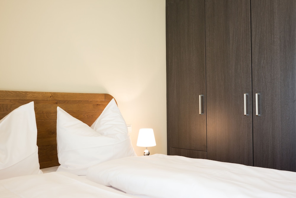Mondrian Suites Berlin Checkpoint Charlie — Hotel rooms in Berlin, Berlin