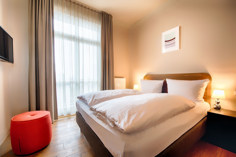 Mondrian Suites Berlin Checkpoint Charlie — Hotel rooms in Berlin, Berlin