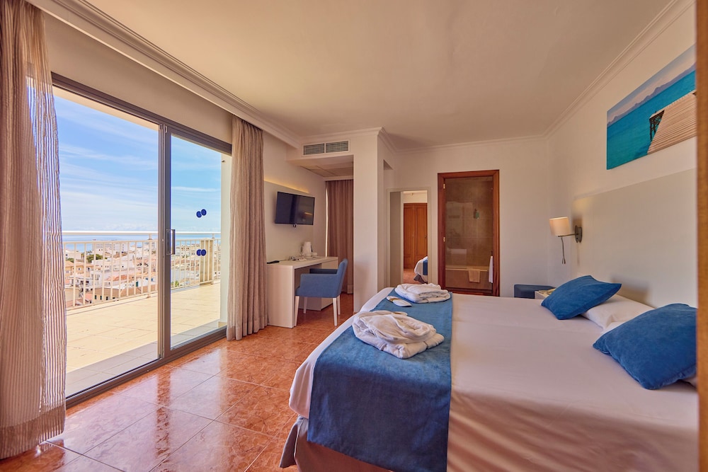 Ilusion Markus & Spa — Hotel rooms in Can Picafort, Balearic Islands