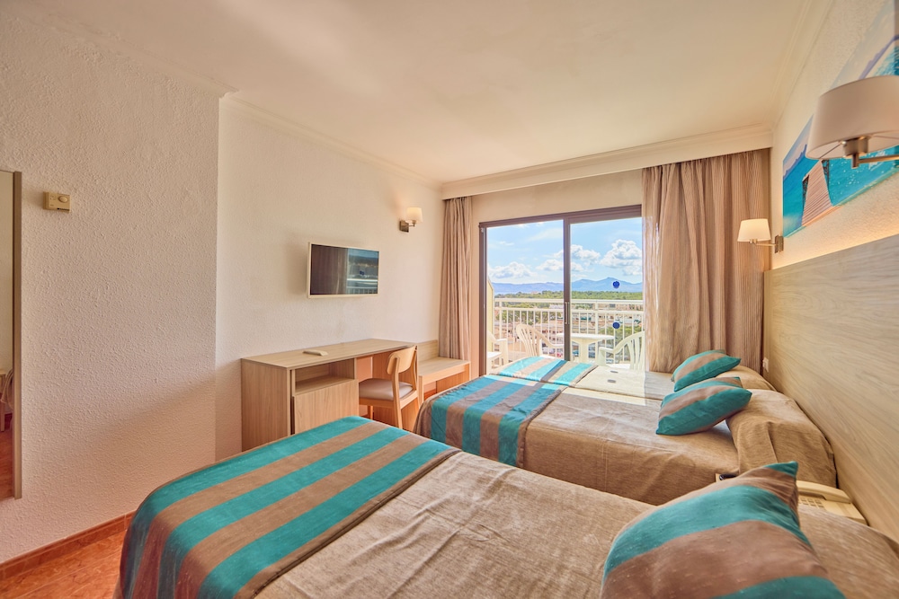 Ilusion Markus & Spa — Hotel rooms in Can Picafort, Balearic Islands