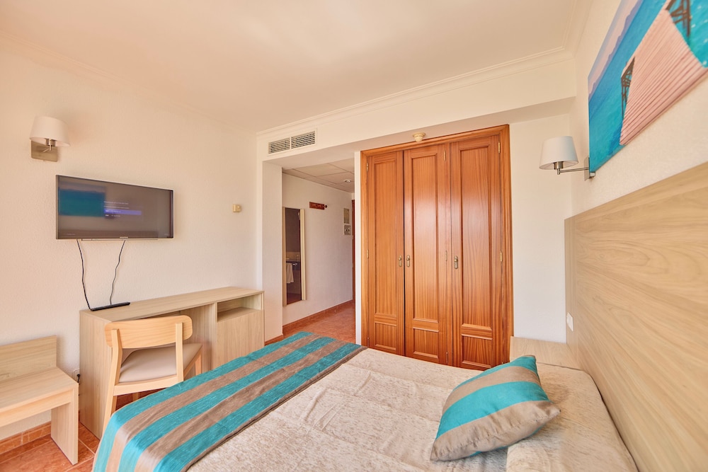 Ilusion Markus & Spa — Hotel rooms in Can Picafort, Balearic Islands