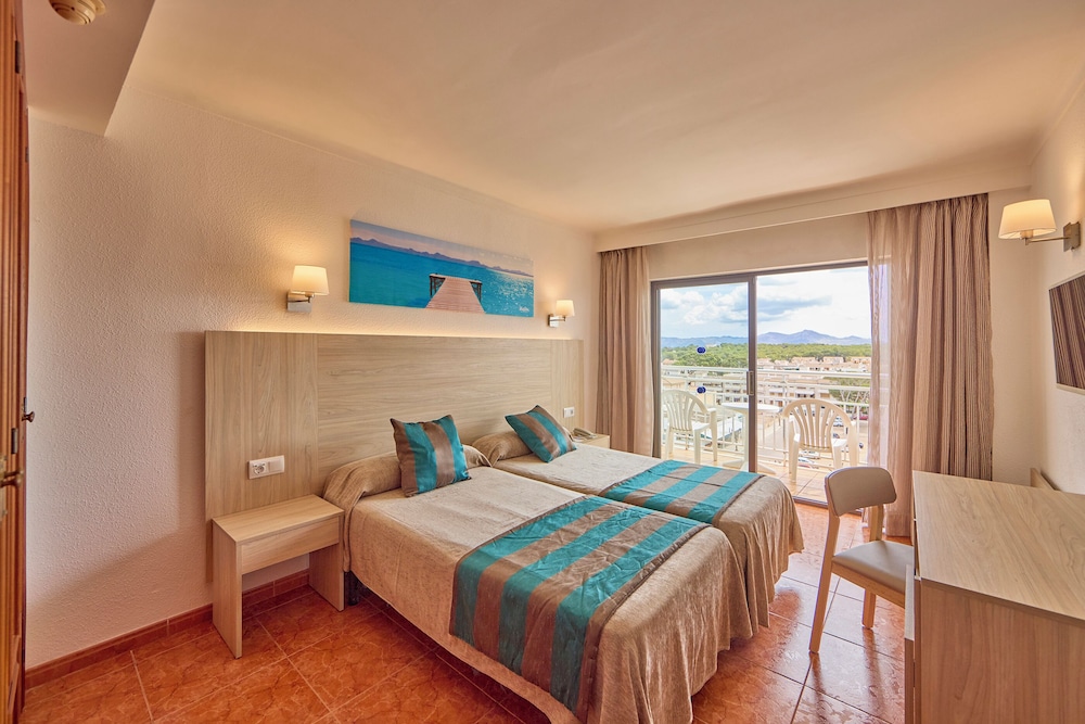 Ilusion Markus & Spa — Hotel rooms in Can Picafort, Balearic Islands
