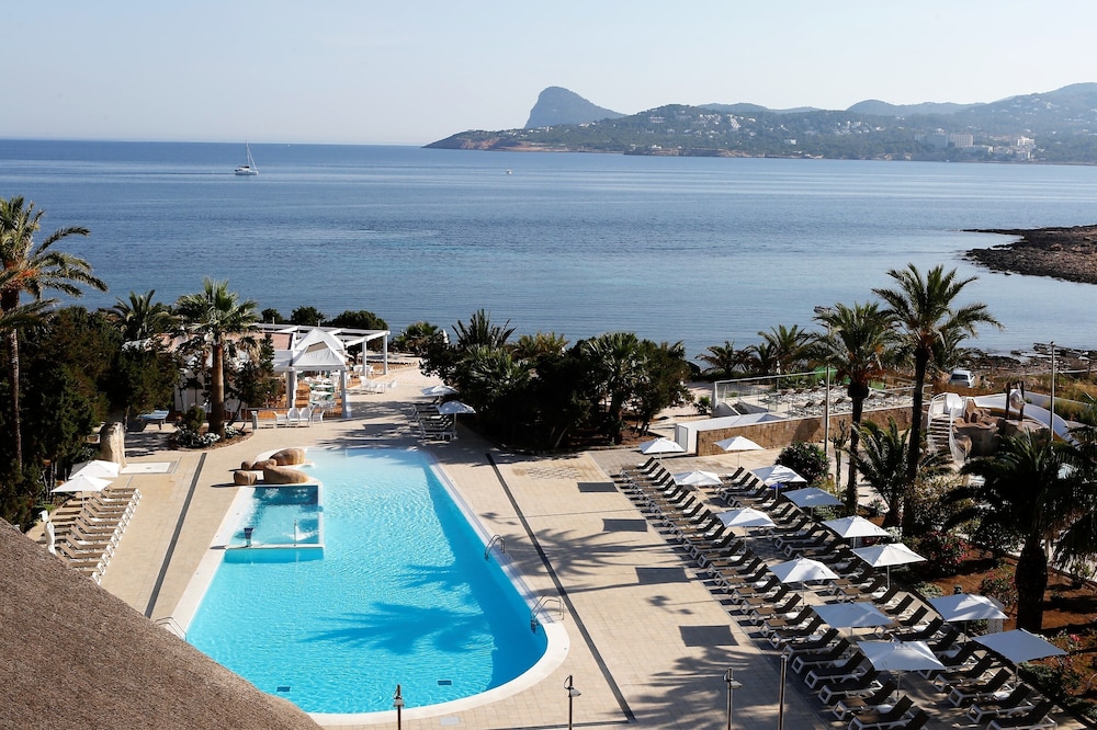 Marvell Club Aparthotel — Swimming pool in San Antonio, Balearic Islands