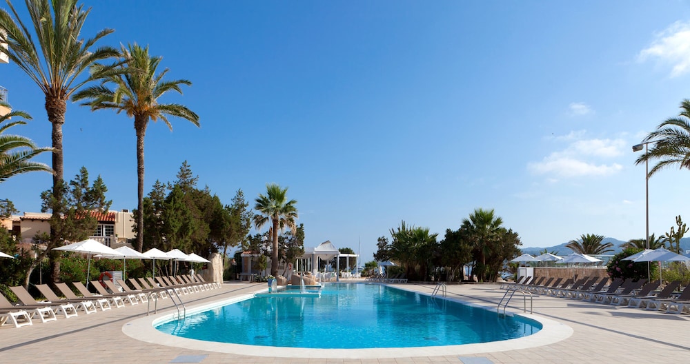 Marvell Club Aparthotel — Swimming pool in San Antonio, Balearic Islands