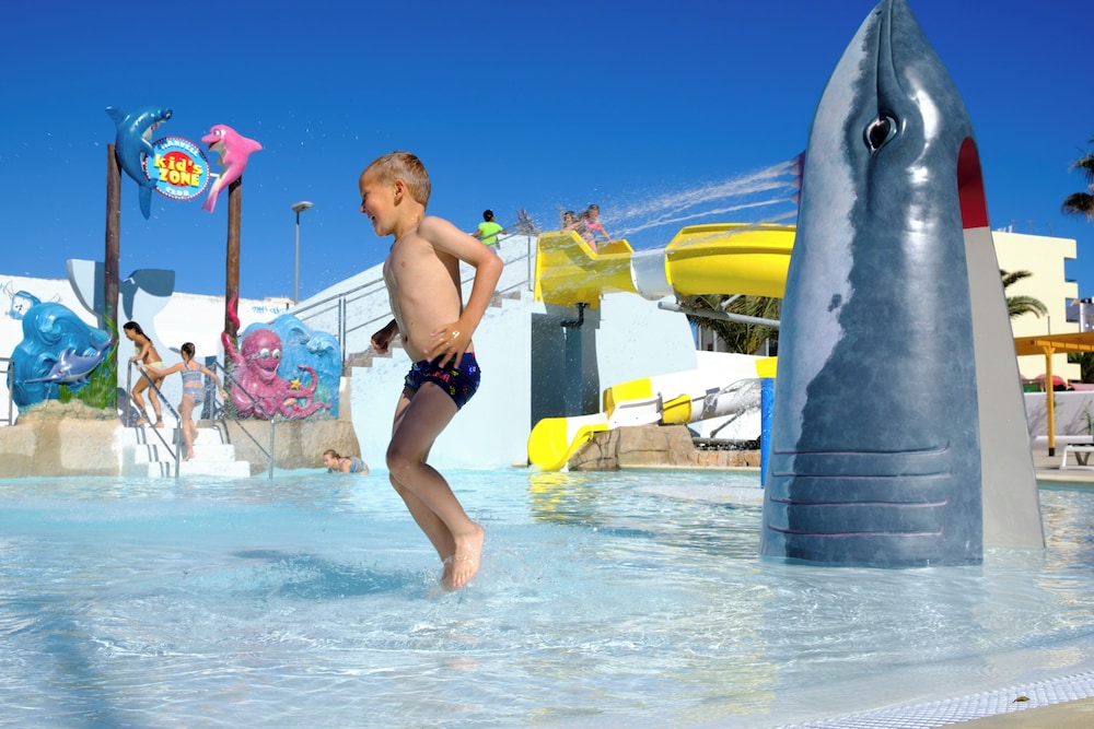 Marvell Club Aparthotel — Swimming pool in San Antonio, Balearic Islands