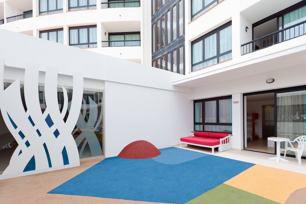 Marvell Club Aparthotel — Attractions for children in San Antonio, Balearic Islands