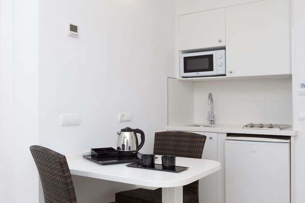 Marvell Club Aparthotel — Hotel rooms in San Antonio, Balearic Islands