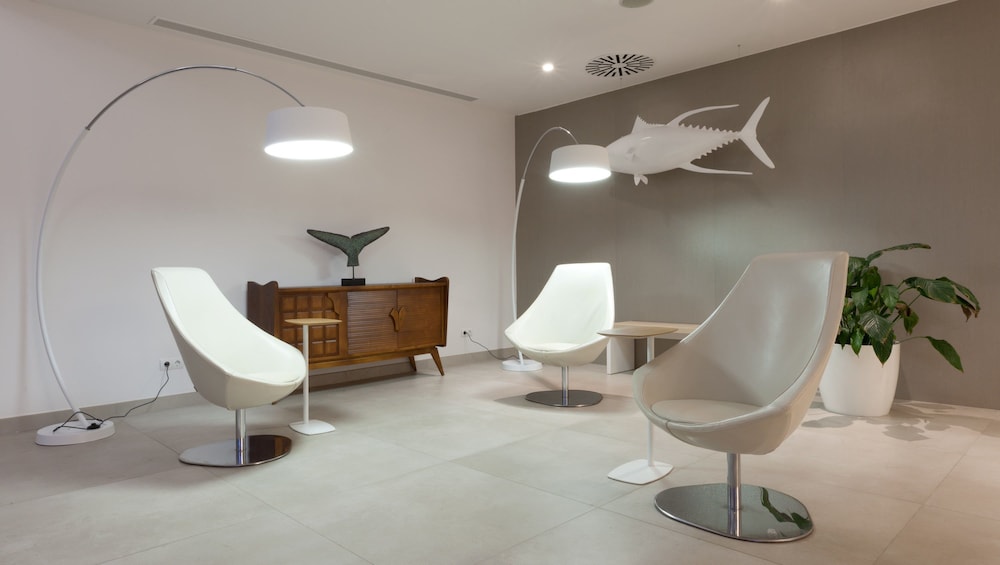Marvell Club Aparthotel — Hotel building in San Antonio, Balearic Islands