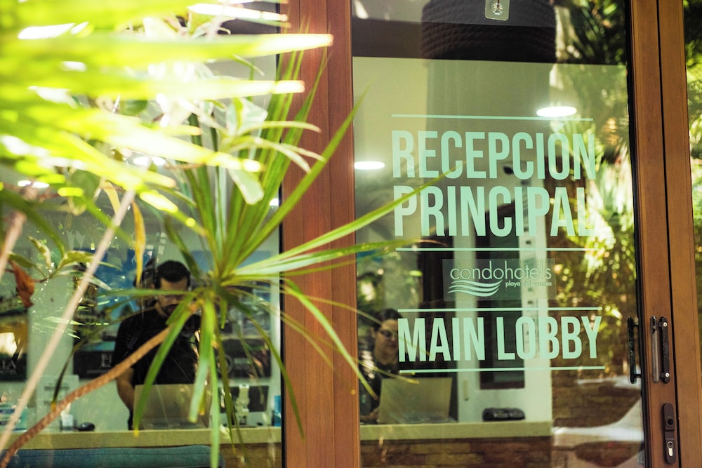 Villas Sacbe Condo Hotel and Beach Club — Hotel building in Playa del Carmen, Quintana Roo