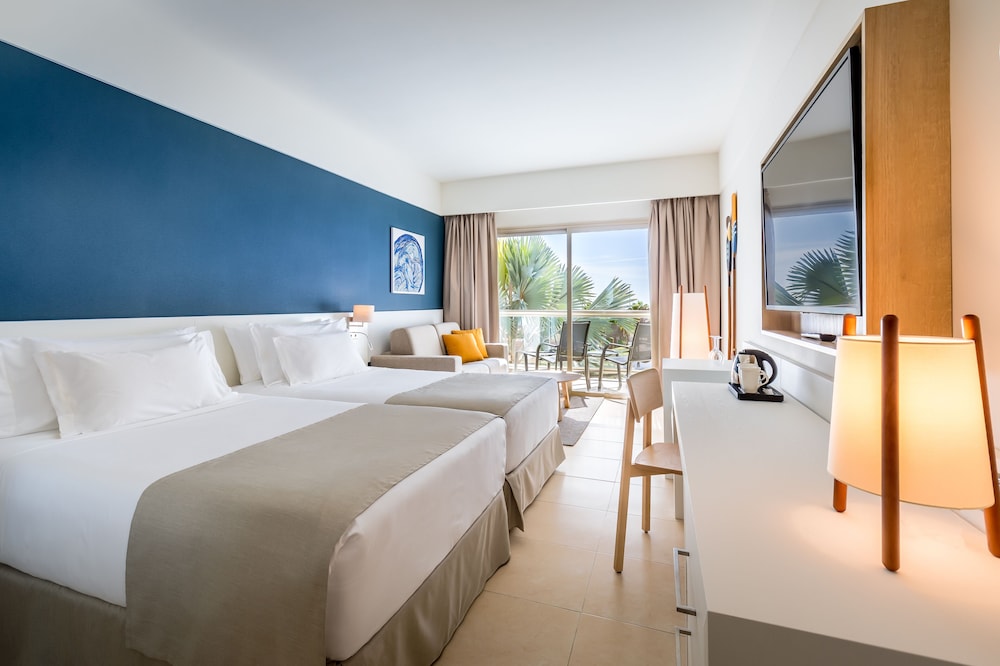 Barceló Fuerteventura Mar — Hotel rooms in Costa de Antigua, Canary Islands