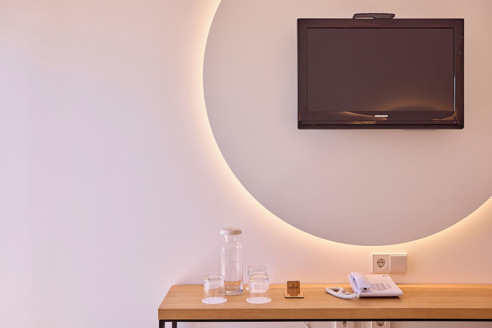 Universal Hotel Bikini — Hotel rooms in Cala Millor, Balearic Islands