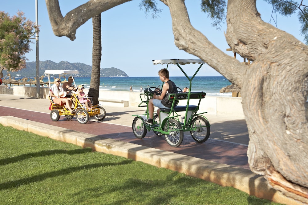 Universal Hotel Bikini — Attractions in the area in Cala Millor, Balearic Islands