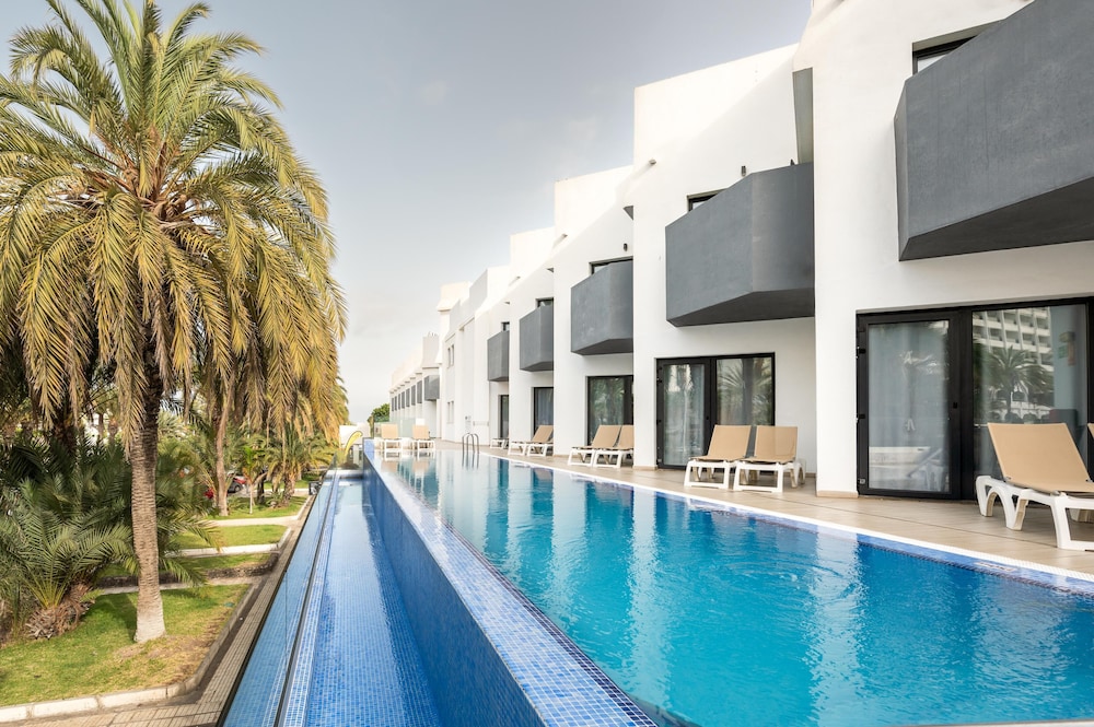 ALEGRIA Barranco — Swimming pool in Playa de las Americas, Canary Islands